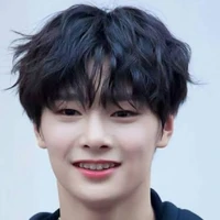 Yang Jeongin (O.P)