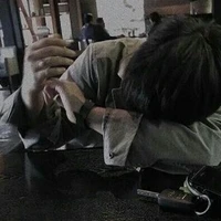 แว่น{พนอ.+ปีศาจหวนคืน}