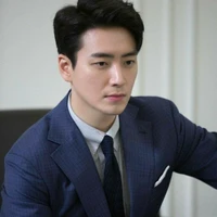 วุธ(พ่อ นอ.)