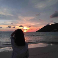 รุ้ง(น.อ)