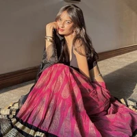 𝐃𝐢𝐬𝐡𝐚 𝐌𝐚𝐥𝐡𝐨𝐭𝐫𝐚