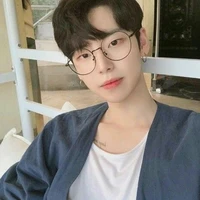 อีสเตอร์//น.อ(ตอนใส่เเว่น)🤓