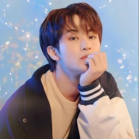 จอร์น ( แฝดพี่ )