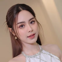 จูน ( ภรรยาคุณต้าร์ )
