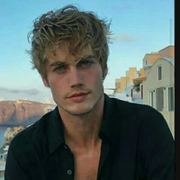 Juan Logan