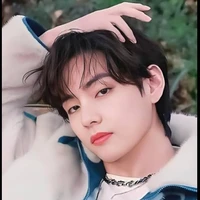 KIM TAEHYUNG 