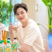 DAVID BOWIE BELVARA³