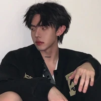 ริชาร์ด☀️(พระเอก)