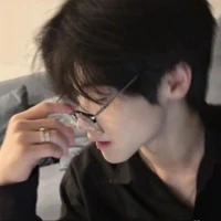 ไซม่อน(พระเอก)
