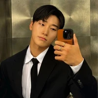 ต้น(มือขวาอาพอ.)