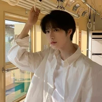บอล (เลขาพ.อ)