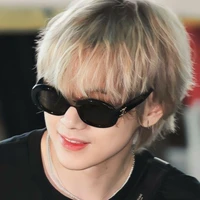 kim TAEHYUNG (omega)