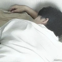 เฟื่องฟ้า `