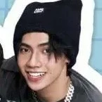 คิว(เพื่อนพระเอก)