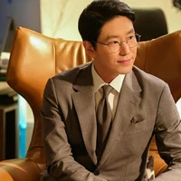 คุณชายฉัตรเกล้า(พ่อนอ.)