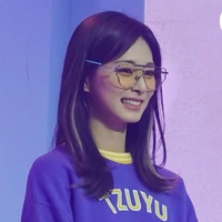 หง
