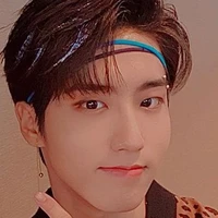 Min Han Jisung [ Ômega Lúpus Recessivo ]