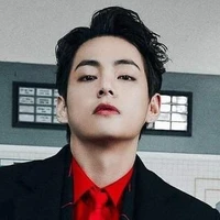 Kim Taehyung [ Alfa Dominante ]