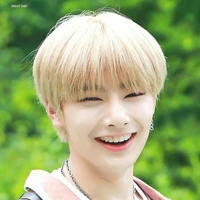 Jung Jeongin - I.N [ Ômega Lúpus ]
