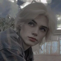 ℒ𝒶𝓎 𝒦ℴ𝓋𝒶𝓁𝒸𝒽𝓊𝓀