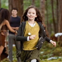 Reenesme Cullen