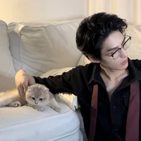 โตโน่(พ่อ พ.อ)มาเฟีย