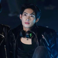 เจมส์(เพื่อน พ.อ)