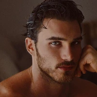 Nicollas (Ares)