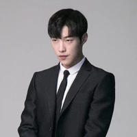 เซ็น(เพื่อน พอ)