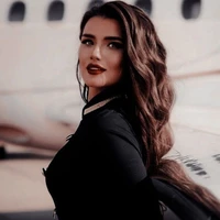 aeromoça/Paola