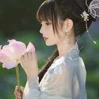 เจียง เยว่ผิน