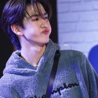 คัส(เเม่เเท้ๆของเวนัสเเละเวนิส)