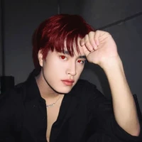 ปกเกล้า_(พระเอก)👑♊