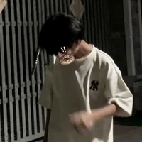 แม็ค//เพื่อนเมย์//