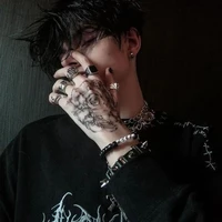 สิงค์(พ่อของพ.อทั้งสอง)