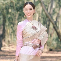 ท่านหญิงลดาวัลย์(นางเอกชื่อเล่นวรรณ)