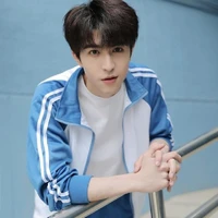 รุ่นพี่+แอบชอบน.อ