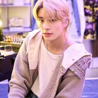 LEE JEAYUN