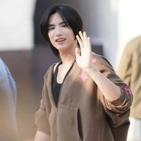 เเสงเหนือ(น.อ)🐰