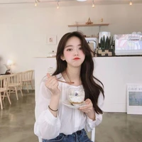 มินตรา(เพื่อนนางเอก)