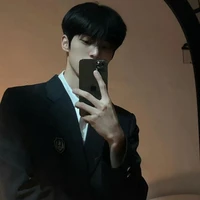 ซิว [อาน.อ+ประธานบริษัท]💎💸