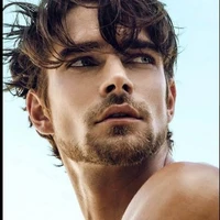 Liam Xander Hillary