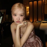 Zoey Kazura