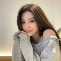 มีญ่า(เพื่อนน.ร)