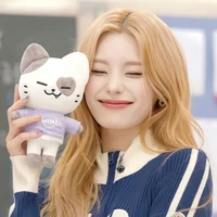 Hwang yeji (itzy)