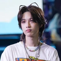 นีน