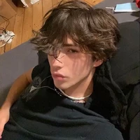 𝑳𝒖𝒂𝒏