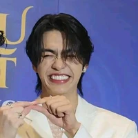 บูม//ภรรยาอู๋