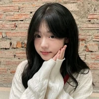 มิวมิว (ชะนีกีเหม็น🍓)