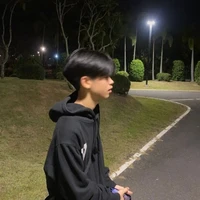 เทียร์ (พระเอกตอนเด็ก)